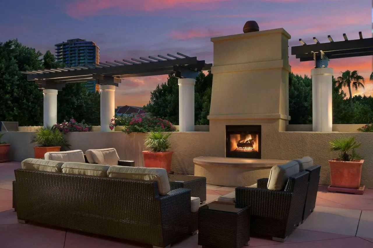 Tempe Mission Palms- Destination Fee Includes Parking Otel